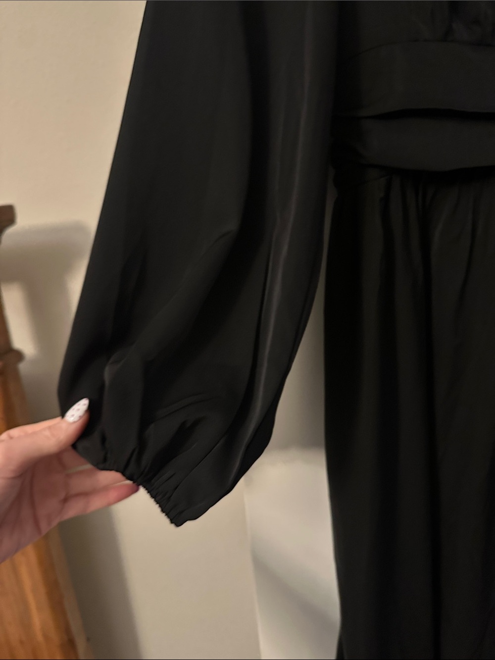 Everlane Black Long Sleeve V-Neck Maxi Dress with Gathered Waist - Picture 3 of 6